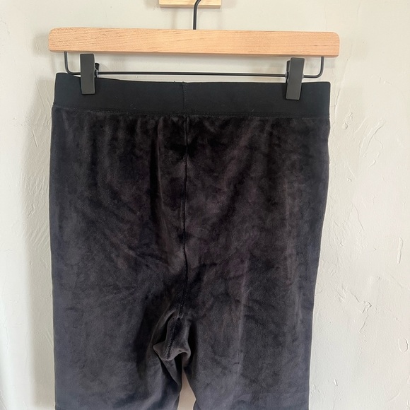 SKIMS Velour Black Onyx Brief Biker Shorts - Picture 3 of 6